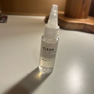Clean Scalp Balancing Rinse - Clear